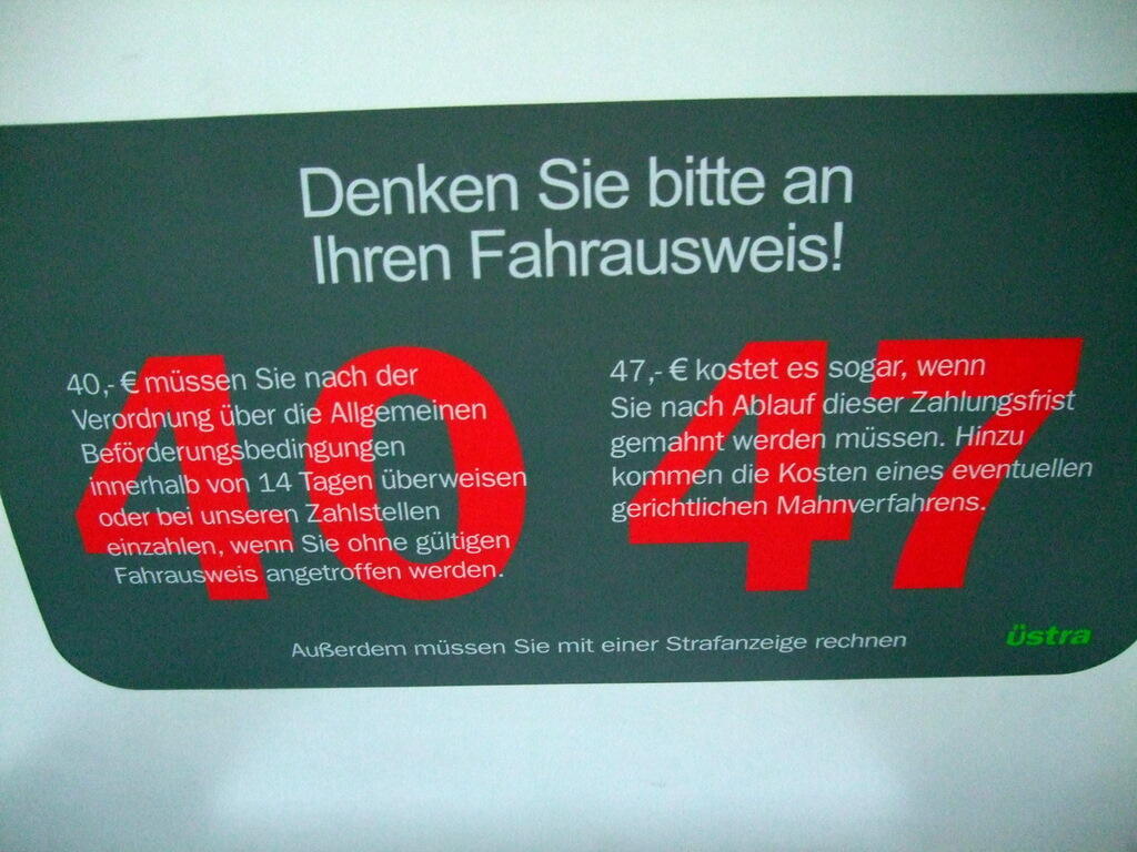 üstra notice ‘Please remember your ticket’ with €40 and €47 fees