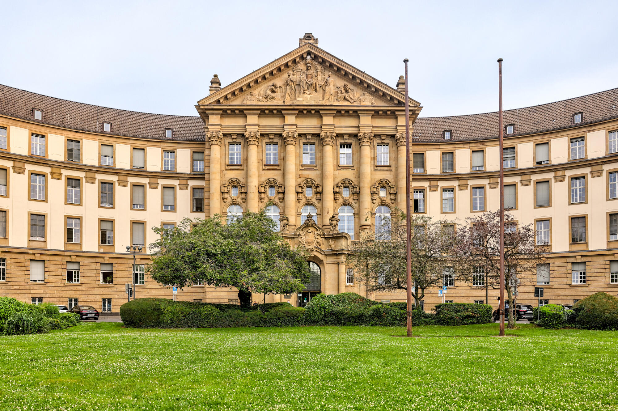Cologne Higher Regional Court behind its lawn.