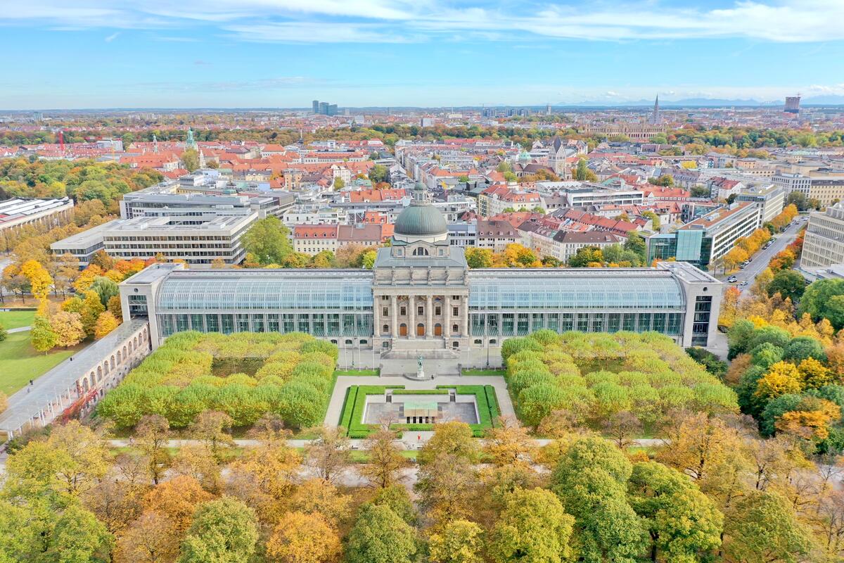 Bavarian State Chancellery and its gardens.