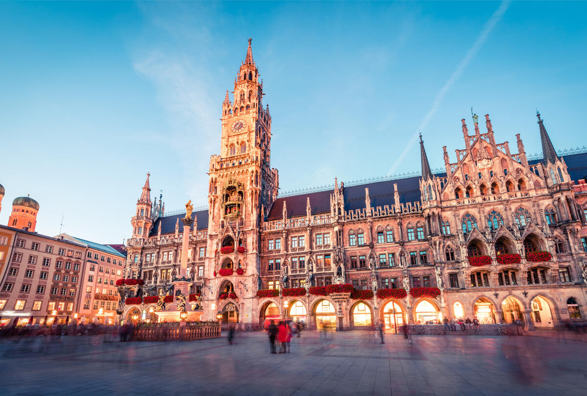 The illuminated New Town Hall on Marienplatz.